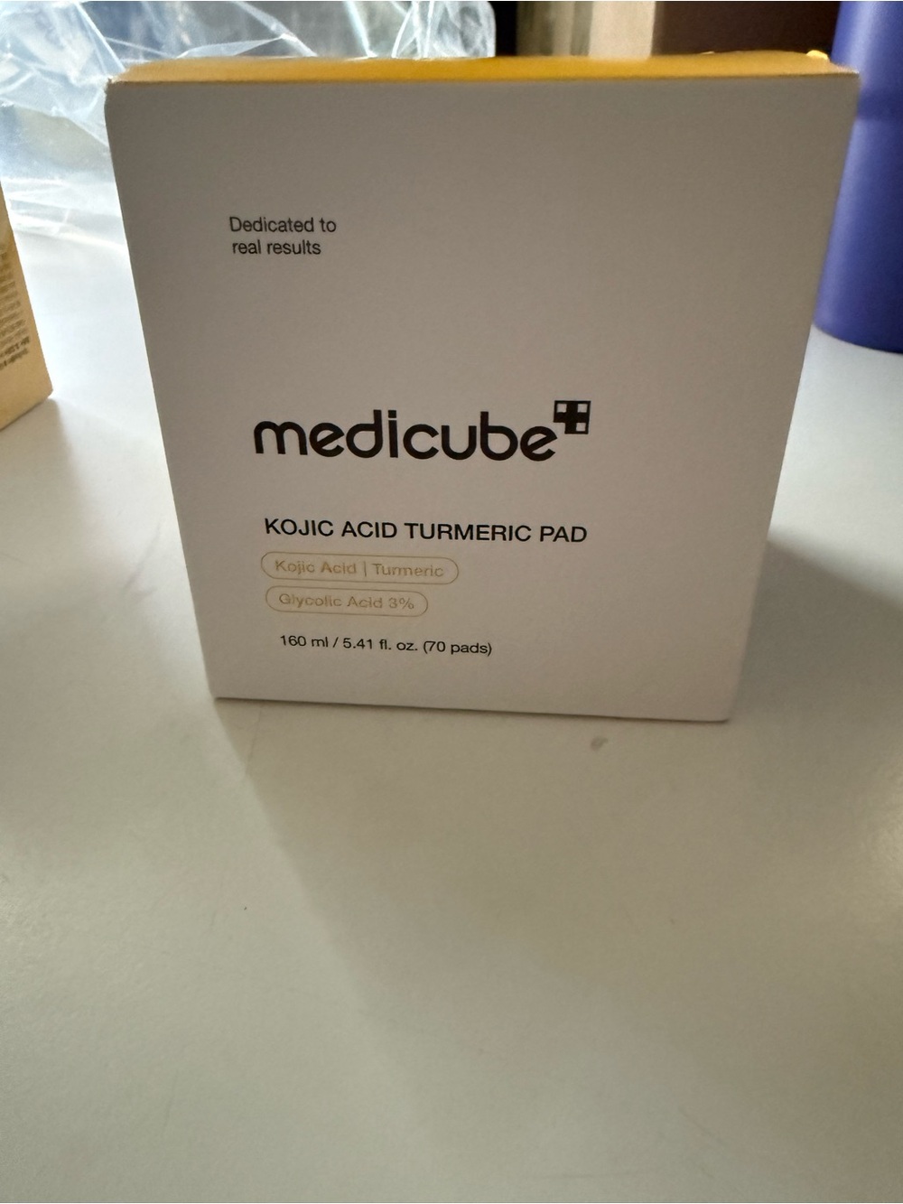 Medicube Kojic Acid Turmeric Pad - White & Yellow